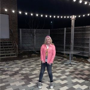 Meet your Posher, Laney